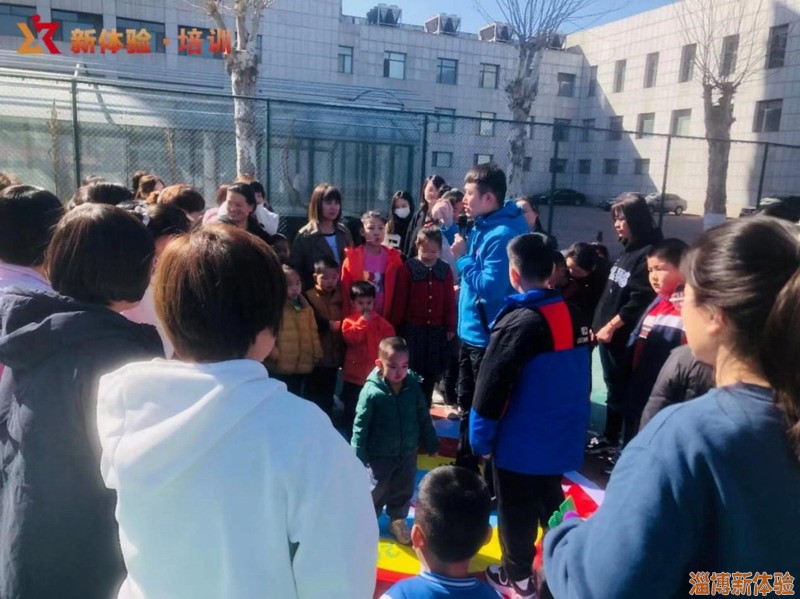2022年3月某银行三八女神节活动