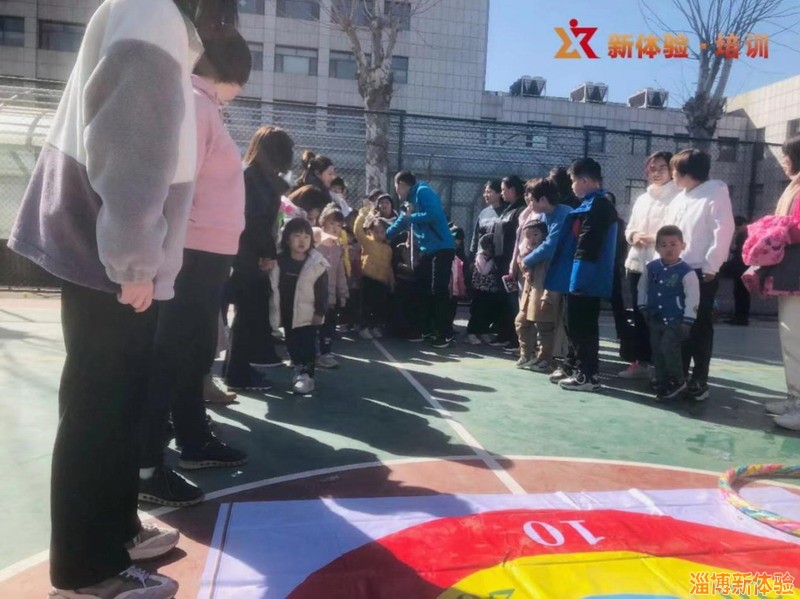2022年3月某银行三八女神节活动